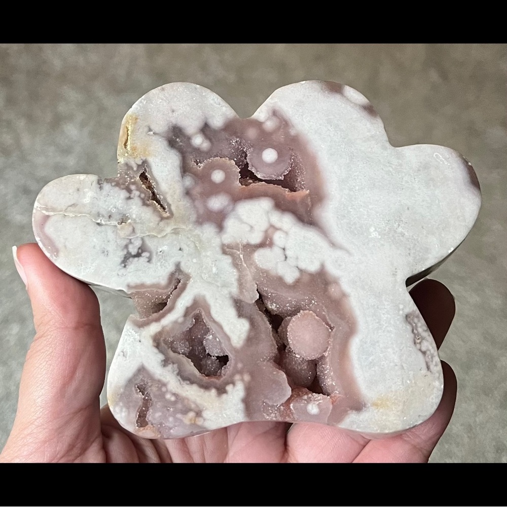 ✨ HP ✨ Pink Amethyst ✨ Paw 🐾 Carving; LOTS of Druzy ✨